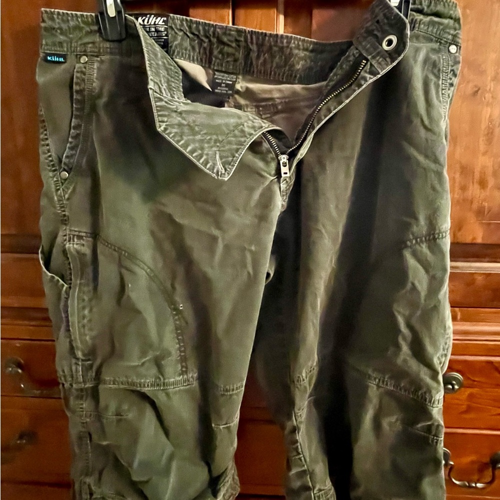 Kuhl Gray/Dark Gray Cargo Shorts - Picture 5 of 6